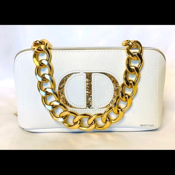 ⭐️ Christian Dior Cosmetic Bag, Makeup bag to Shoulder bag ⭐️ - Picture 3 of 11